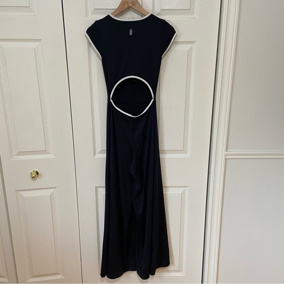 Free People Movement Pipe Dream Black White Wide Leg Open Back Jumpsuit Onesie - Picture 7 of 9